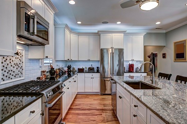 kitchens with lower drawers