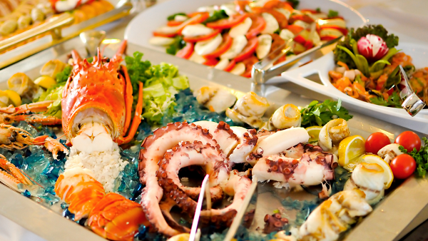 discover the benefits of seafood consumption for a keto dieter